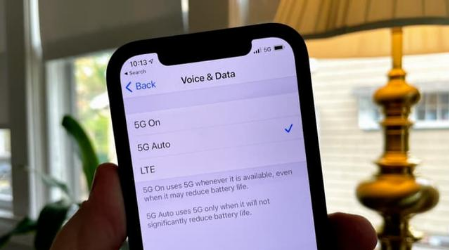 鹤城苹果手机维修分享iPhone 12如何打开或关闭5G网络 