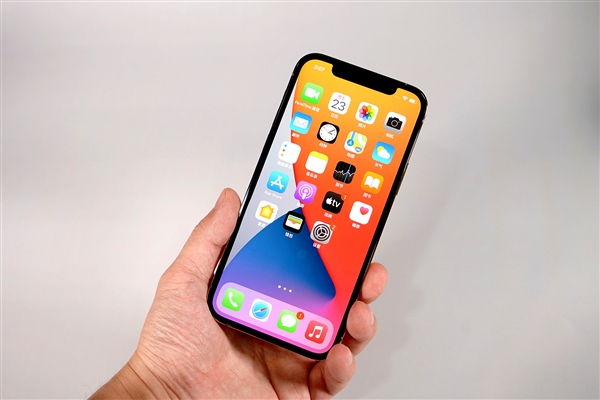 鹤城苹果手机维修分享iOS 14.2修订版已到，专属iPhone 12系列 